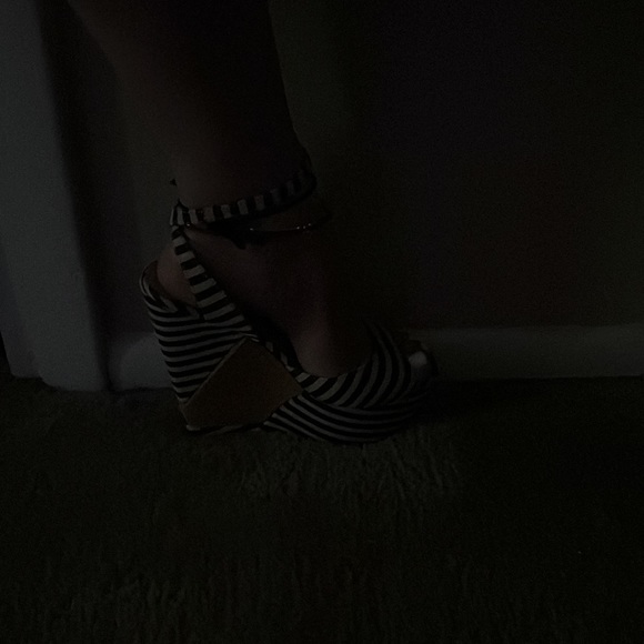 Beautiful - Picture 8 of 12